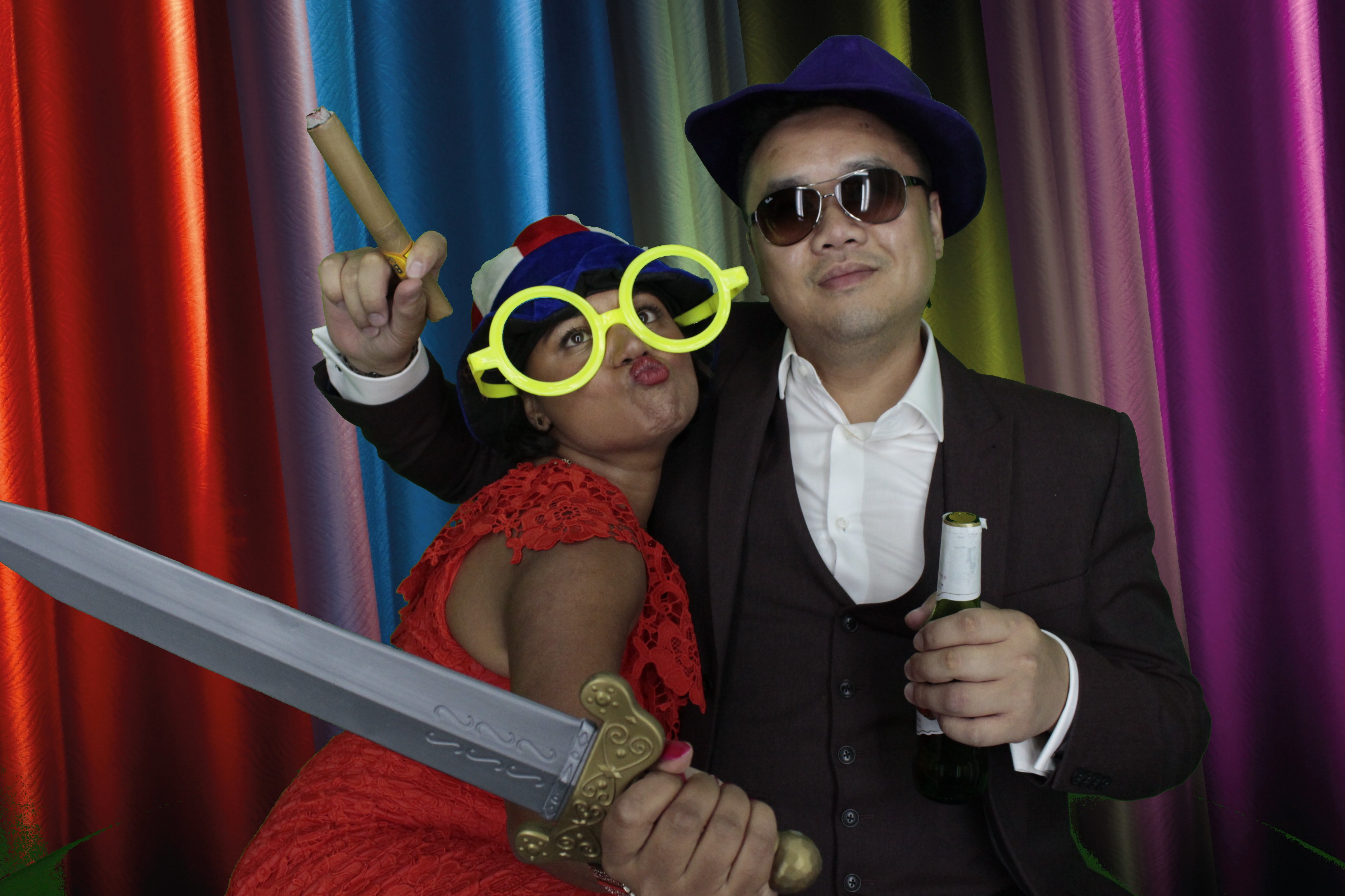 Bhavin & Yasmin’s Wedding | View more photos from the event at gallery.myphotoboothexperience.co.uk/u/MyPhotoBoothExperienceLtd/Bhavin-Yasmin’s-Wedding